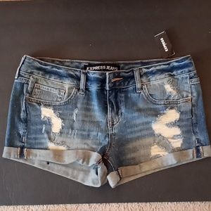 NWT Express Jean Shorts Size 8